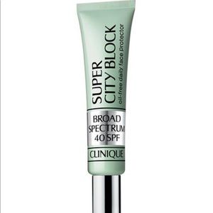 Clinique Super City Block